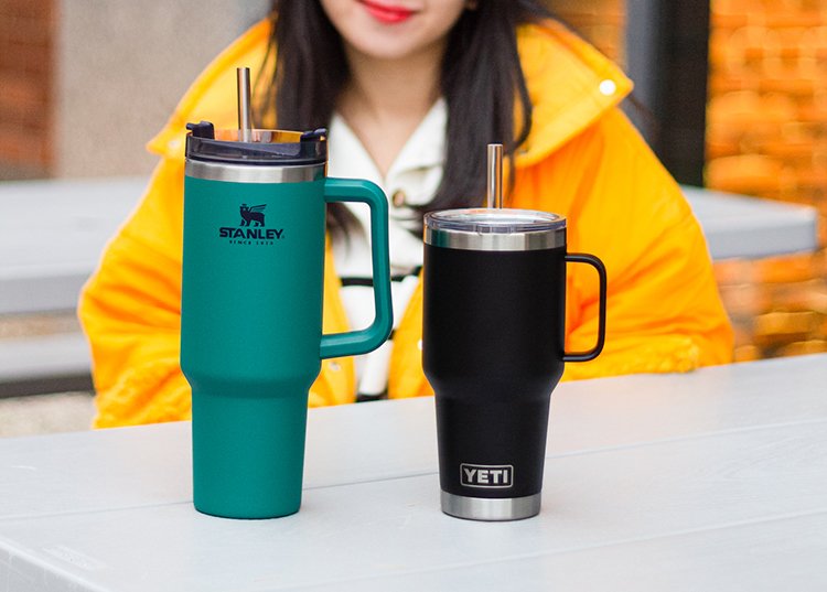 Stanley 40oz Quencher Tumbler vs Yeti 35oz Rambler - Shutter + Mint Beverage