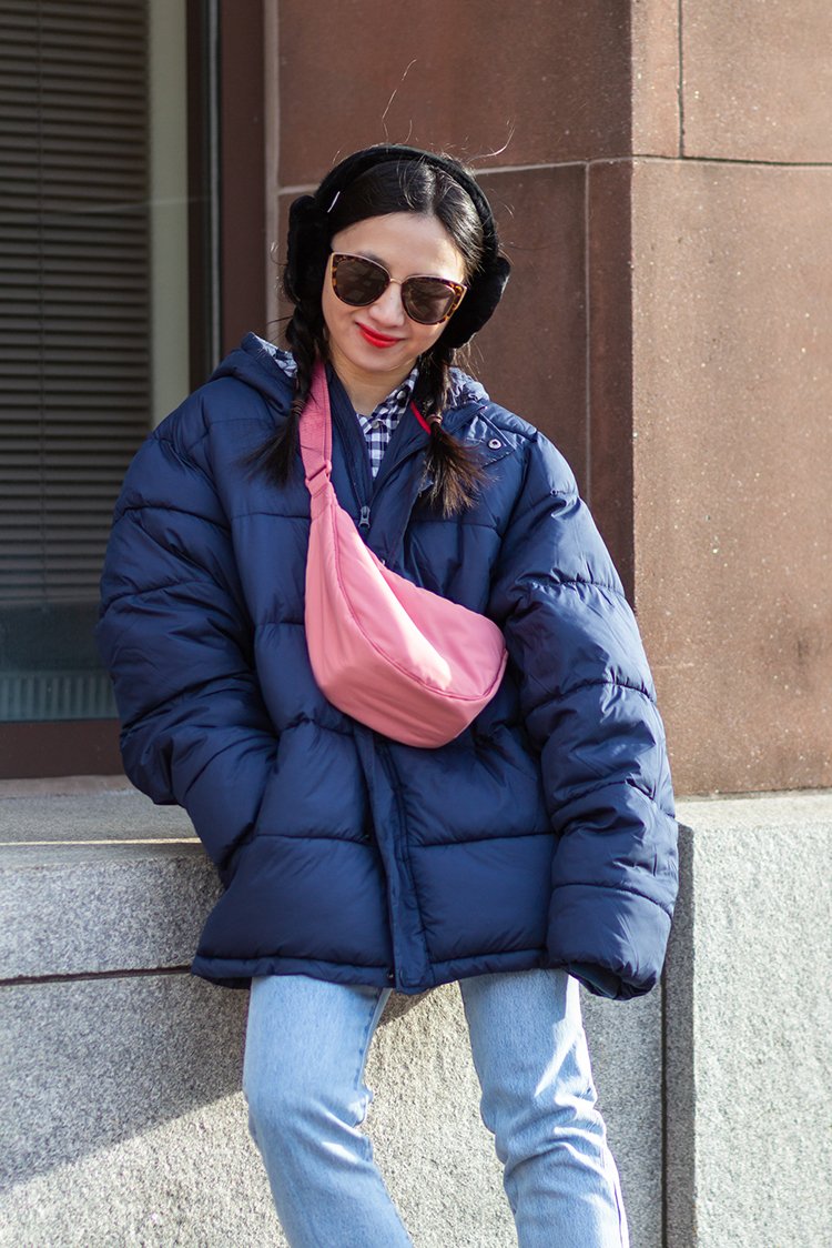 HOW I STYLED THE UNIQLO ROUND NOT SO MINI SHOULDER BAG 